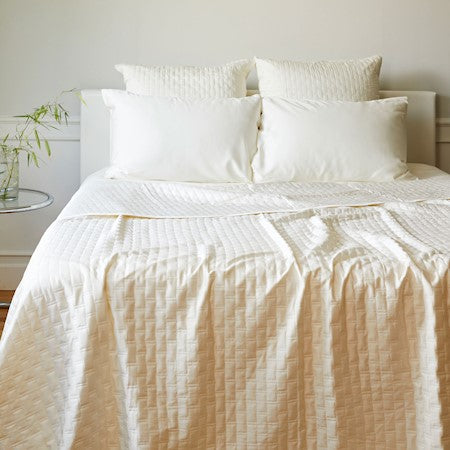 BedVoyage Rayon Viscose Bamboo Quilted Coverlet