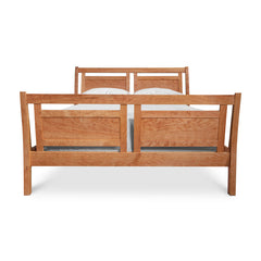 Vermont Furniture High Footboard Sleigh Bed