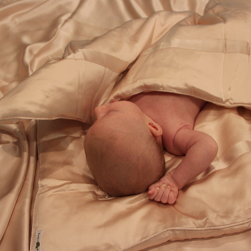 Kumi Kookoon Silk Baby Throw