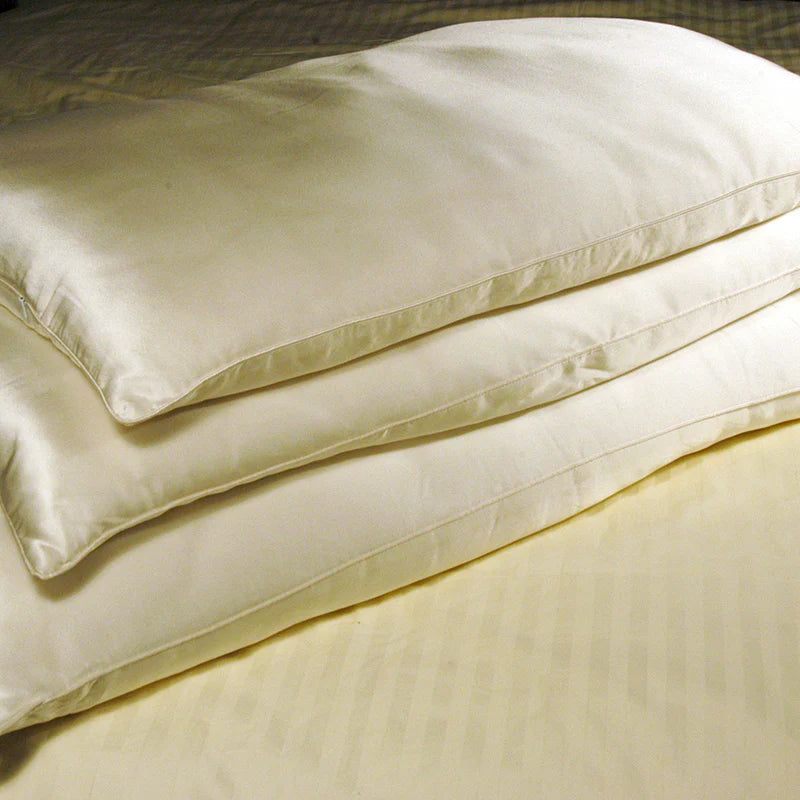 Kumi Kookoon Silk Regular Filled Pillow
