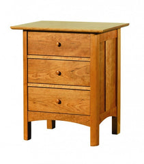 Vermont Furniture Heartwood Bed 3 Drawer Nightstand