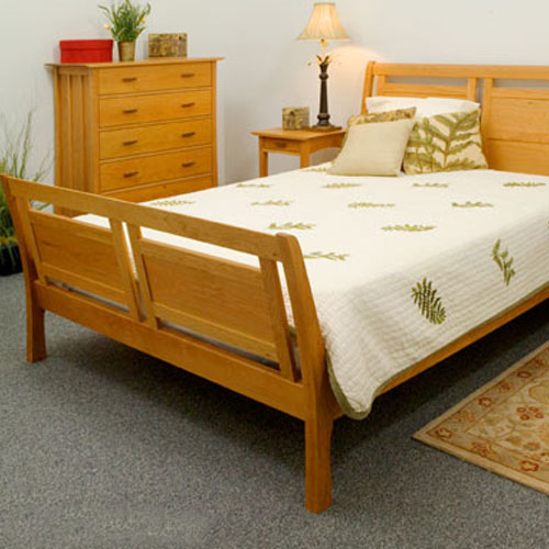 Vermont Furniture Low Footboard Sleigh Bed
